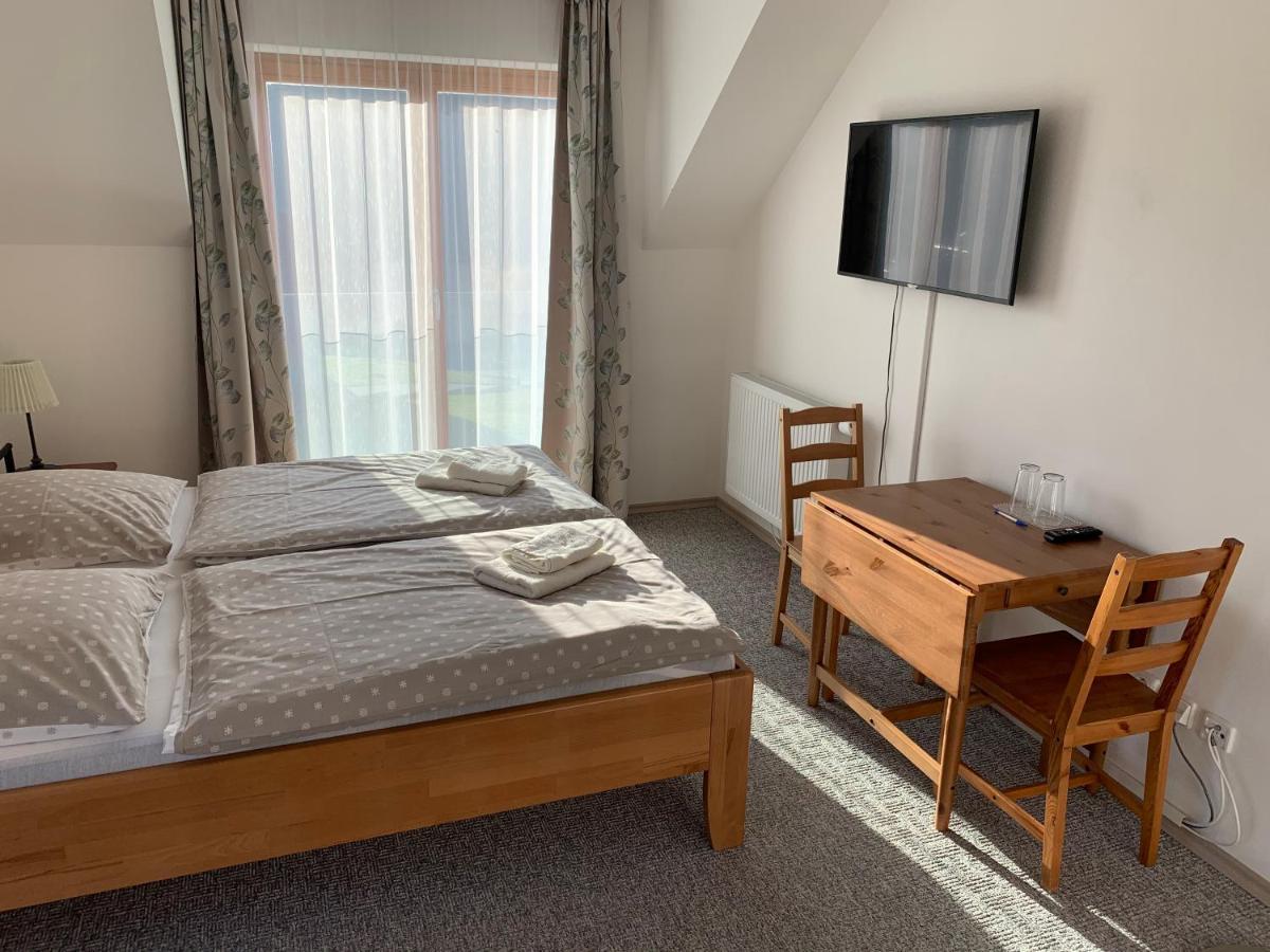 Ferienwohnung Kasperky 440 Kasperske Hory Exterior foto